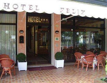 Hotel Felix Pindemonte Лидо ди Йезоло Екстериор снимка