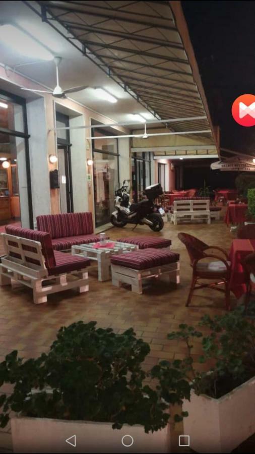 Hotel Felix Pindemonte Лидо ди Йезоло Екстериор снимка